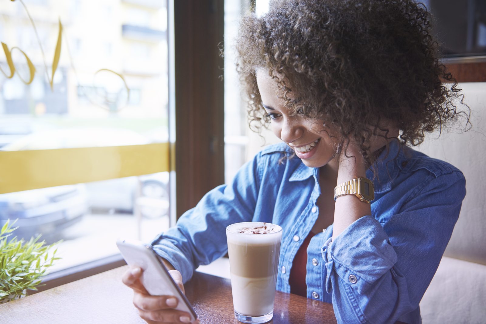 Maximizing the Power of Reviews: How to Turn Customer Feedback into Marketing Gold