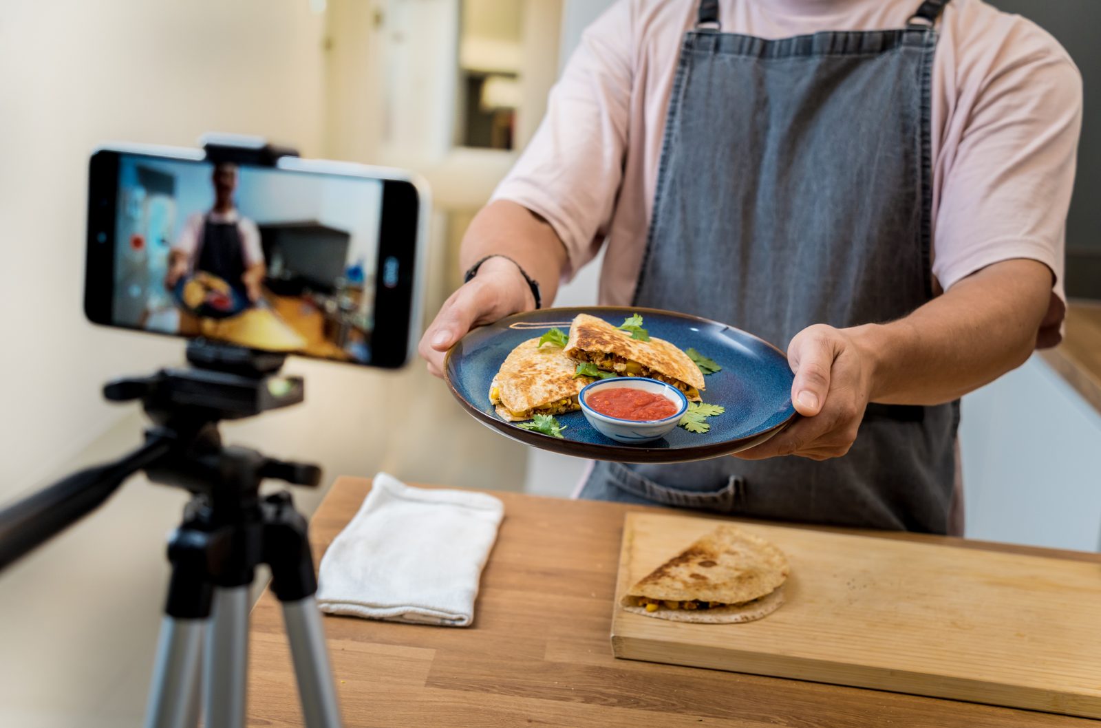 The Complete Guide to Restaurant Social Media Content in 2026